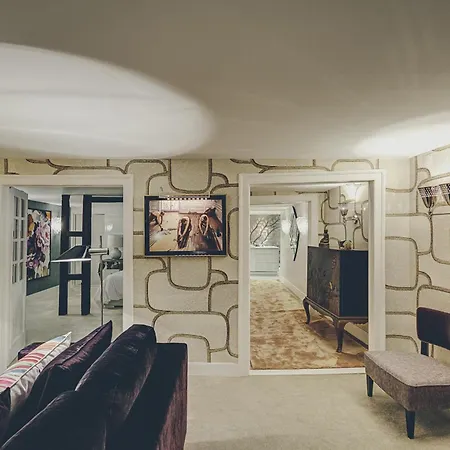 Deco Gem Bica Lisboa